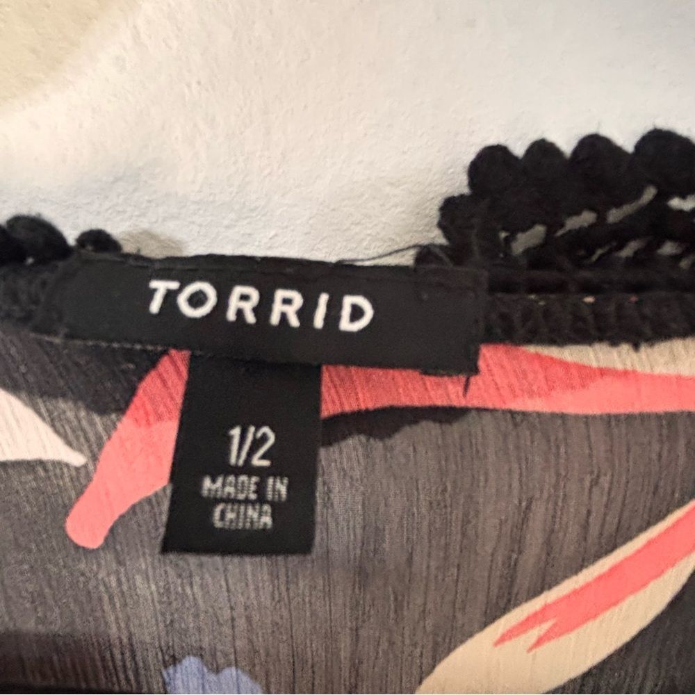 Torrid 1/2 Black Floral Asian Print Lace Trim Kimono Dark Cottagecore Romantic - Picture 5 of 13